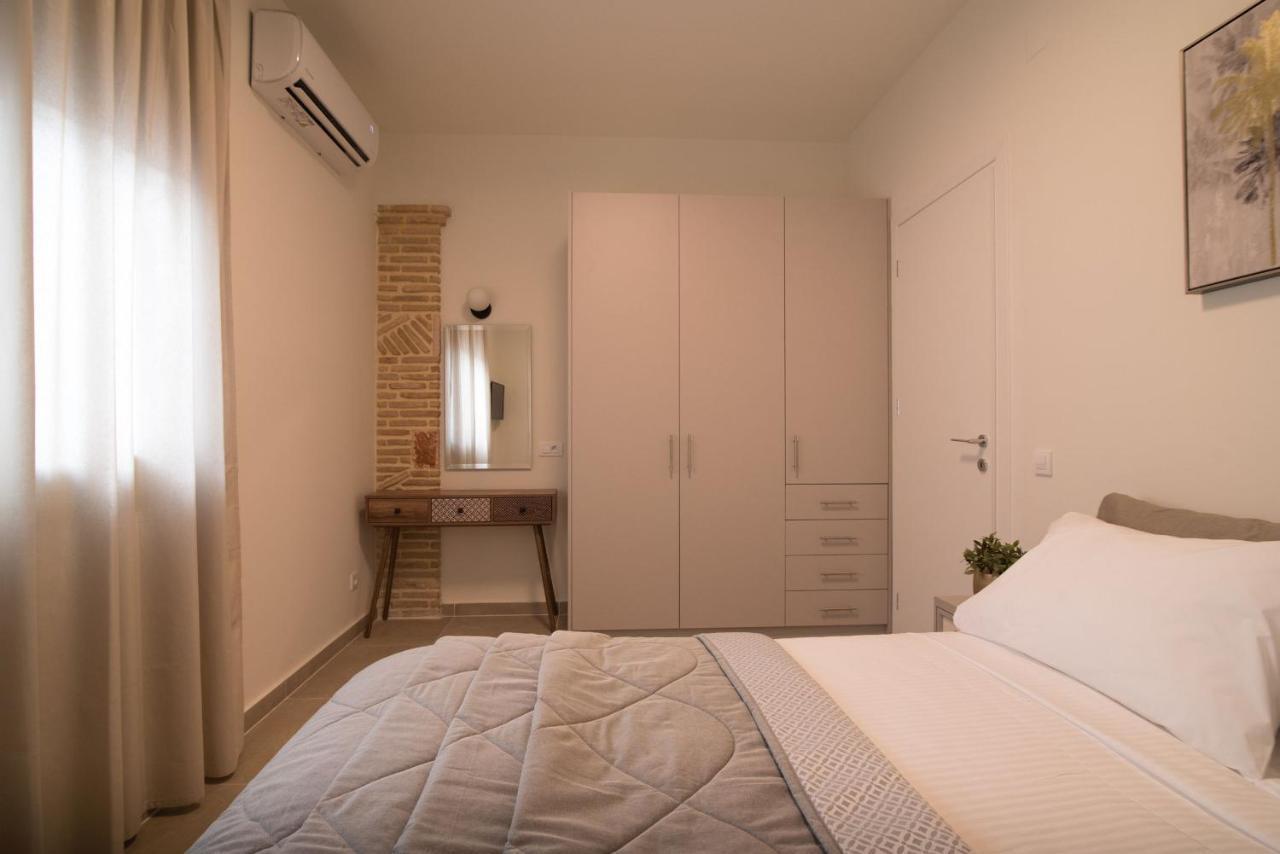 Lodge Modern Apartments, In Kalamaki Centre 部屋 写真