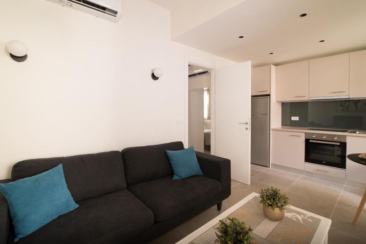 Lodge Modern Apartments, In Kalamaki Centre 部屋 写真