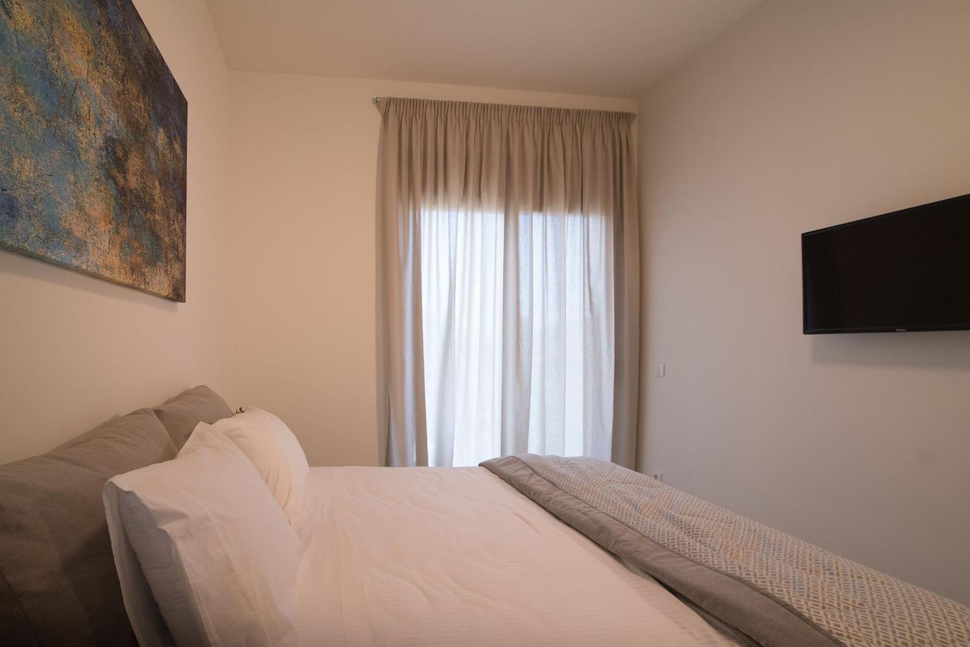 Lodge Modern Apartments, In Kalamaki Centre 部屋 写真